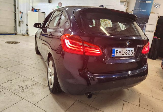 BMW 225 5