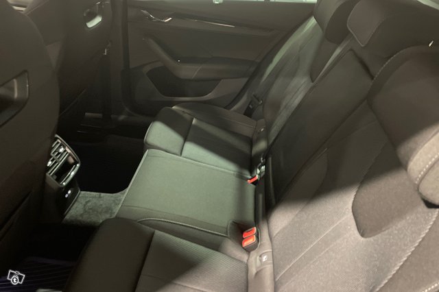 Skoda Octavia 9