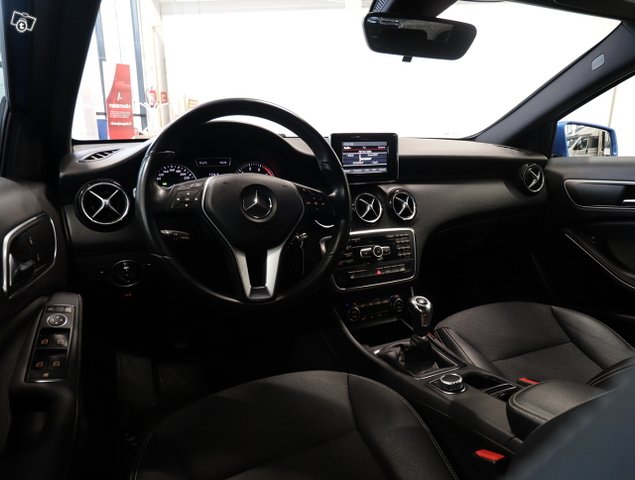 Mercedes-Benz A 13