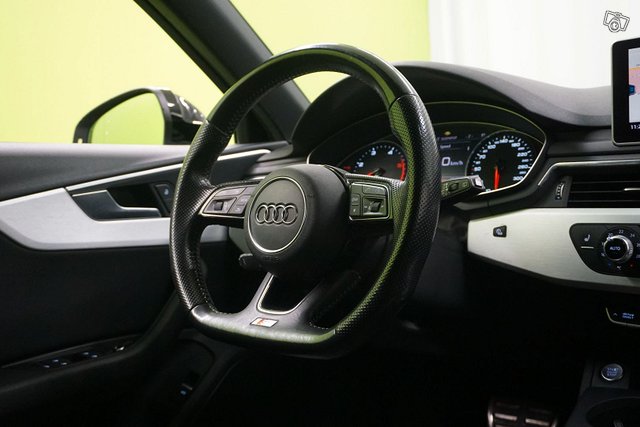 Audi A4 25
