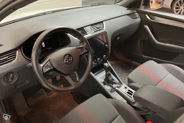 Skoda Octavia 8