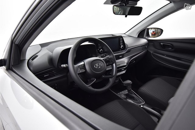 Hyundai I20 Hatchback 18