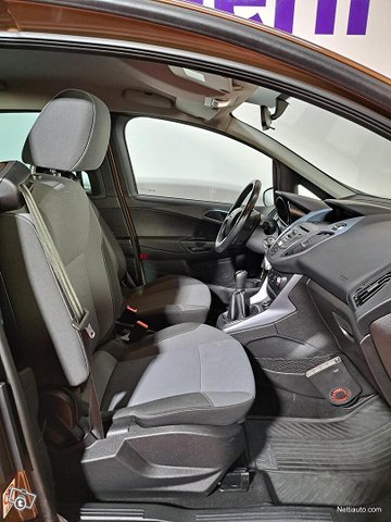 Ford B-Max 7