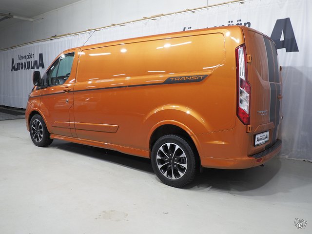 Ford Transit Custom 9