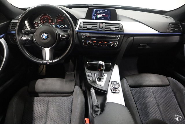 BMW 320 Gran Turismo 10