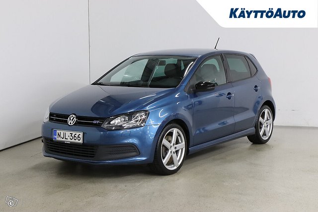 VOLKSWAGEN Polo