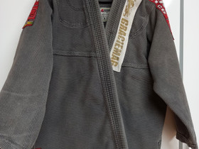 Kimono, Kamppailulajit, Urheilu ja ulkoilu, Kankaanpää, Tori.fi Kimono, Kamppailulajit, Urheilu ja ulkoilu, Kankaanpää, Tori.fi