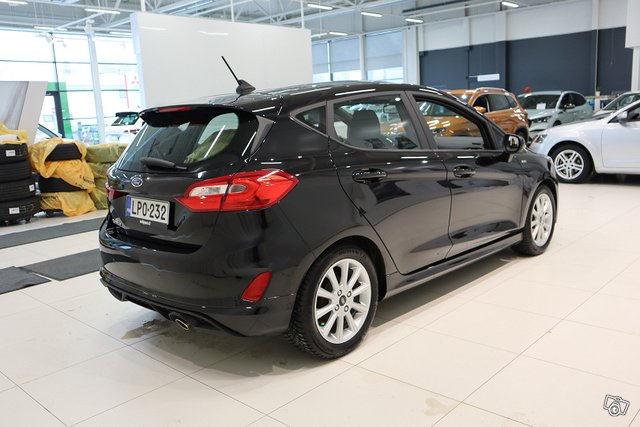 Ford FIESTA 5
