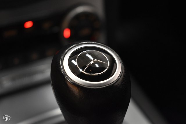 Mercedes-Benz C 17