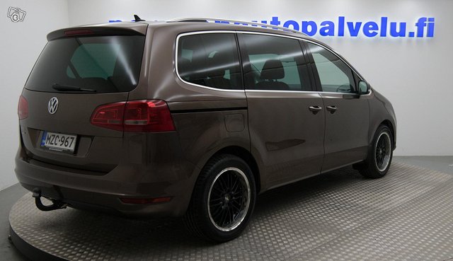 Volkswagen Sharan 5