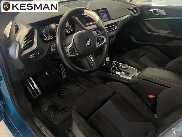 BMW M235i 11