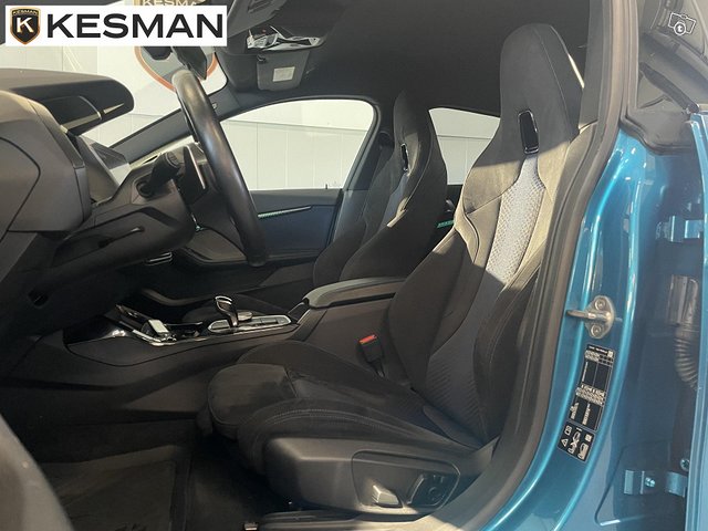 BMW M235i 13