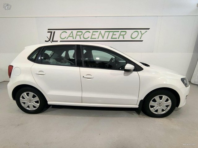 Volkswagen Polo 2
