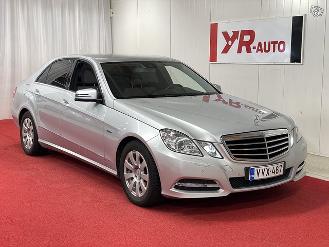 Mercedes-Benz E