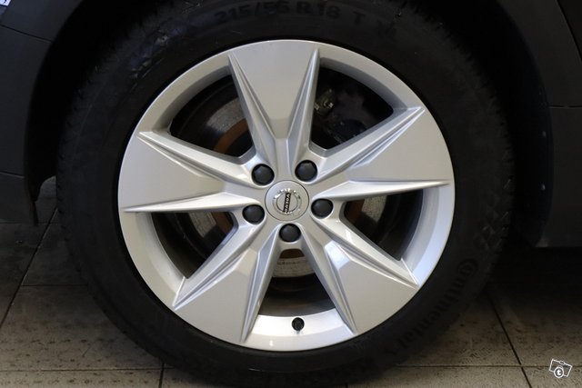 Volvo V60 Cross Country 23