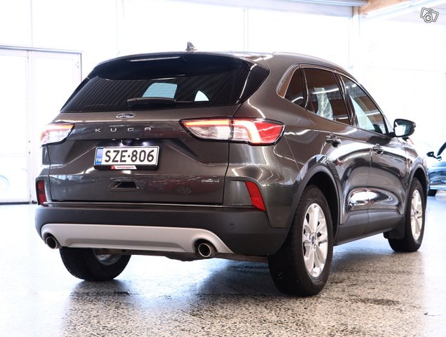 Ford Kuga 6