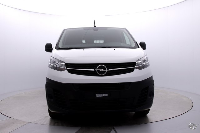 Opel Vivaro 8