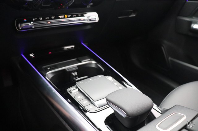 Mercedes-Benz B 16