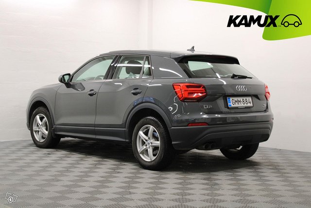 Audi Q2 5