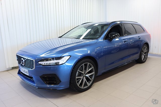 Volvo V90