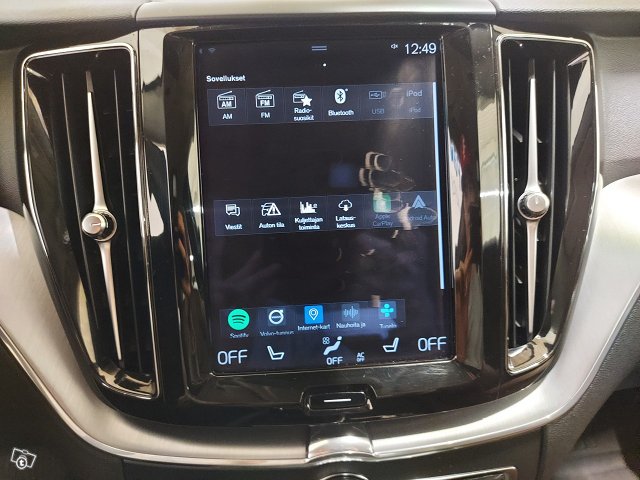 VOLVO XC60 12