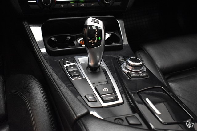 BMW 530 22