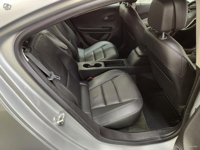Opel Ampera 13