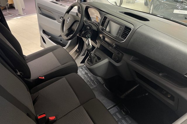 Opel Vivaro 9