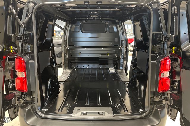 Opel Vivaro 10
