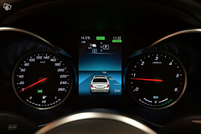 Mercedes-Benz C 18
