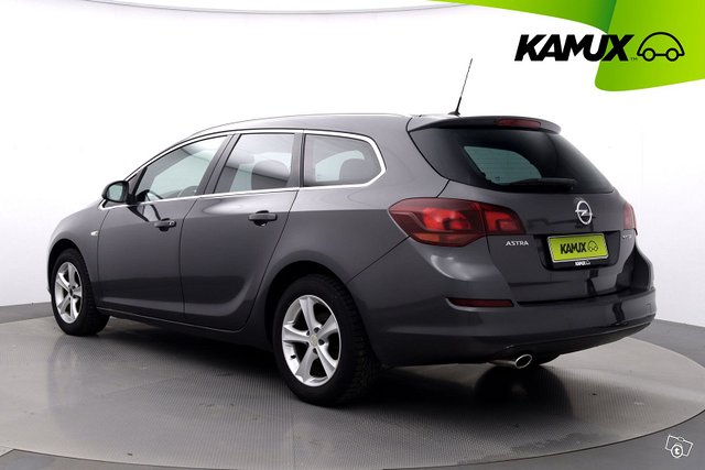 Opel Astra 6