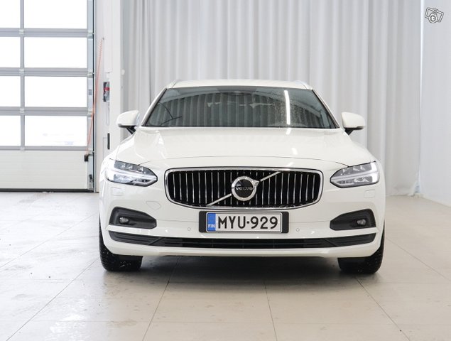 Volvo V90 2