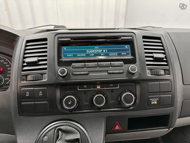 Volkswagen Transporter 13