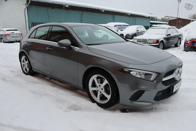 Mercedes-Benz A 5