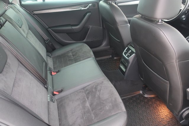 Skoda Octavia 7