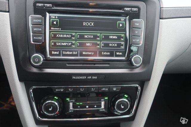 Skoda Superb 9