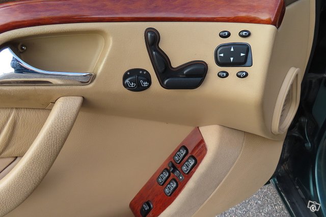Mercedes-Benz S 10