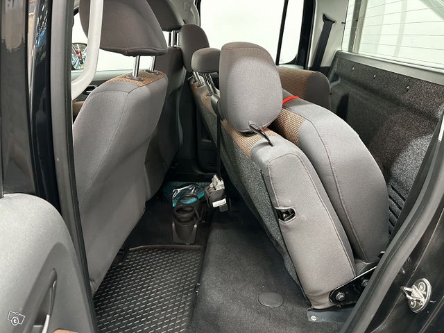 Volkswagen Amarok 16
