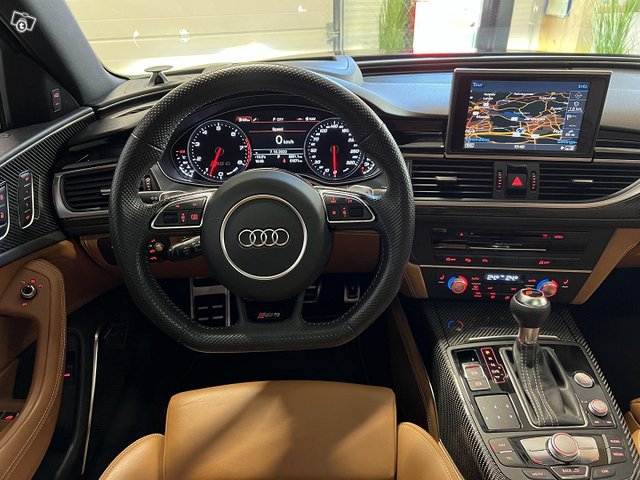 Audi RS6 11