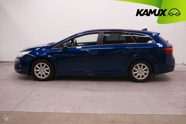 Toyota Avensis 7