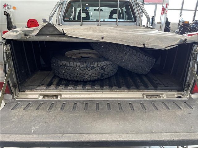 MITSUBISHI L200 15