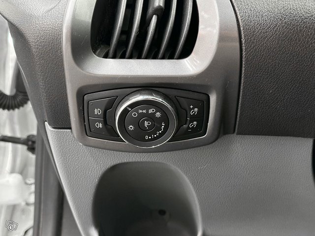 Ford Transit Custom 15