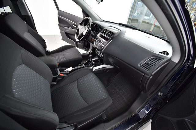 MITSUBISHI ASX 15