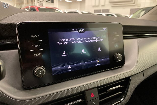 Skoda Scala 16