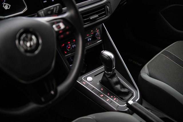 Volkswagen Polo 13