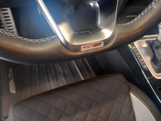 Kia ProCeed 15
