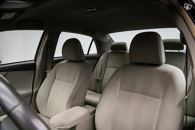 Toyota Corolla 14