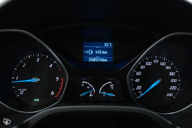 Ford Focus 12