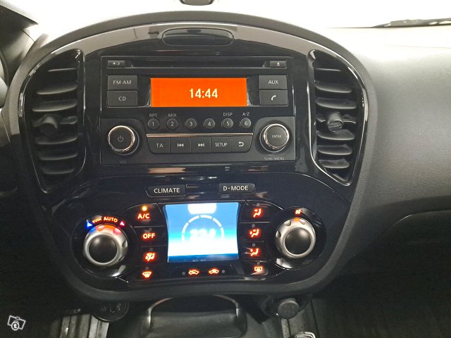 NISSAN JUKE 14