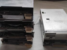 Amiga A500 Atari ST levykeasemat toimiva testattu, Muu tietotekniikka, Tietokoneet ja lisälaitteet, Enonkoski, Tori.fi Amiga A500 Atari ST levykeasemat toimiva testattu, Muu tietotekniikka, Tietokoneet ja lisälaitteet, Enonkoski, Tori.fi